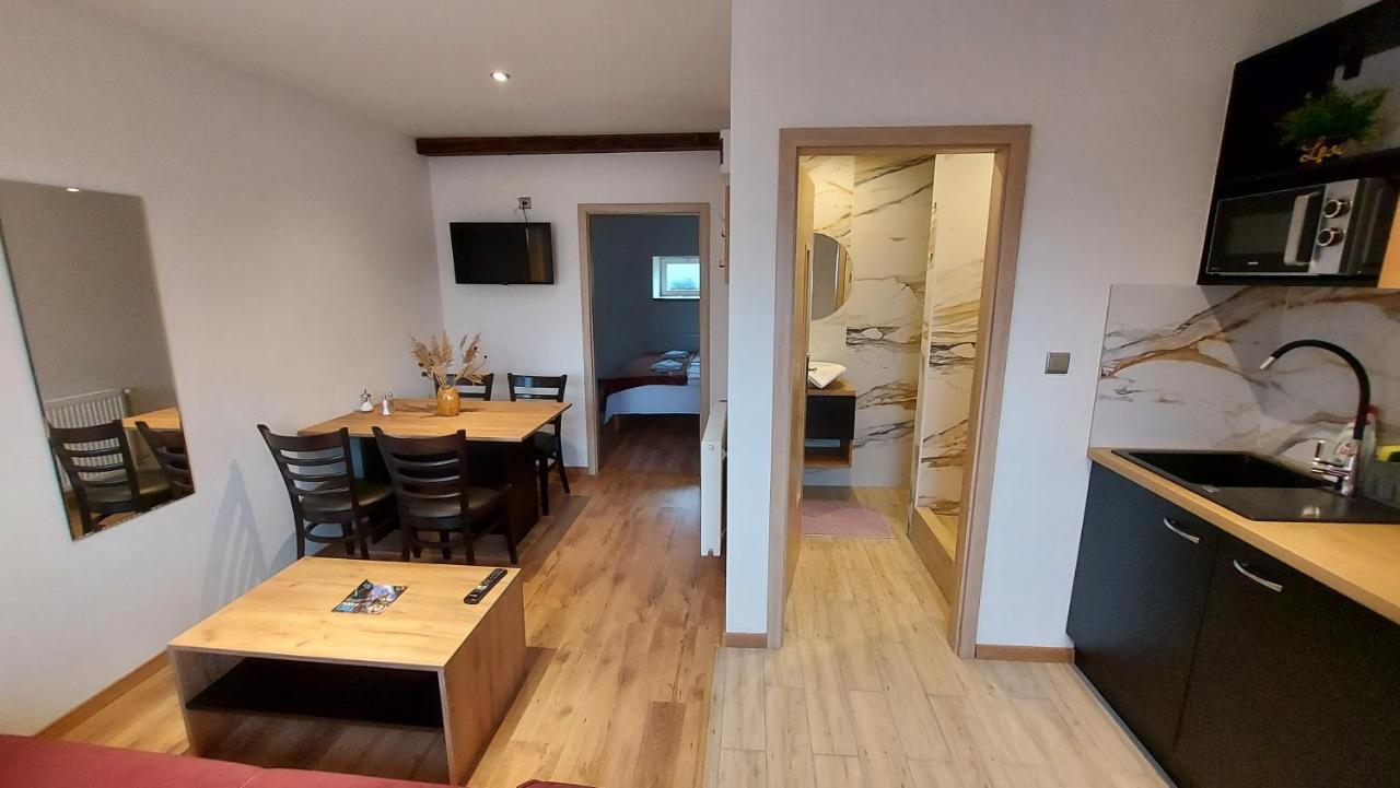 Apartmány Podlavice Banská Bystrica Esterno foto