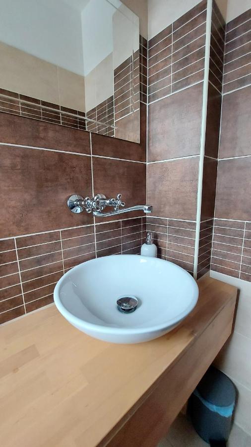 Apartmány Podlavice Banská Bystrica Esterno foto