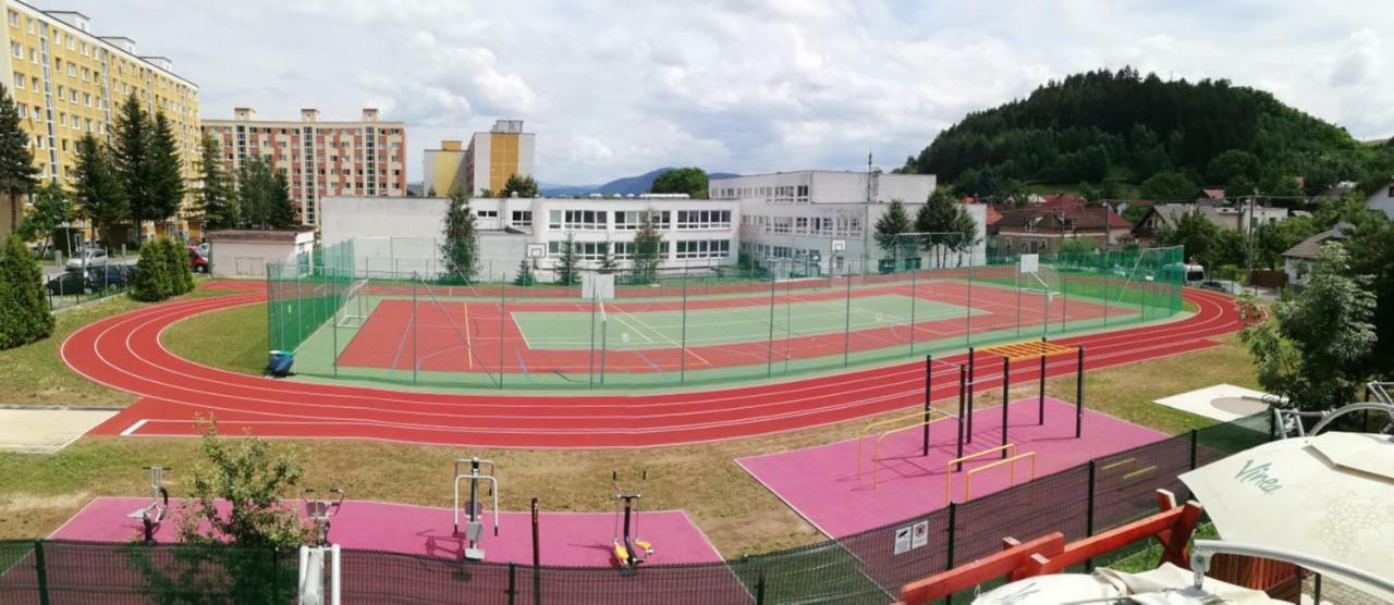 Apartmány Podlavice Banská Bystrica Esterno foto